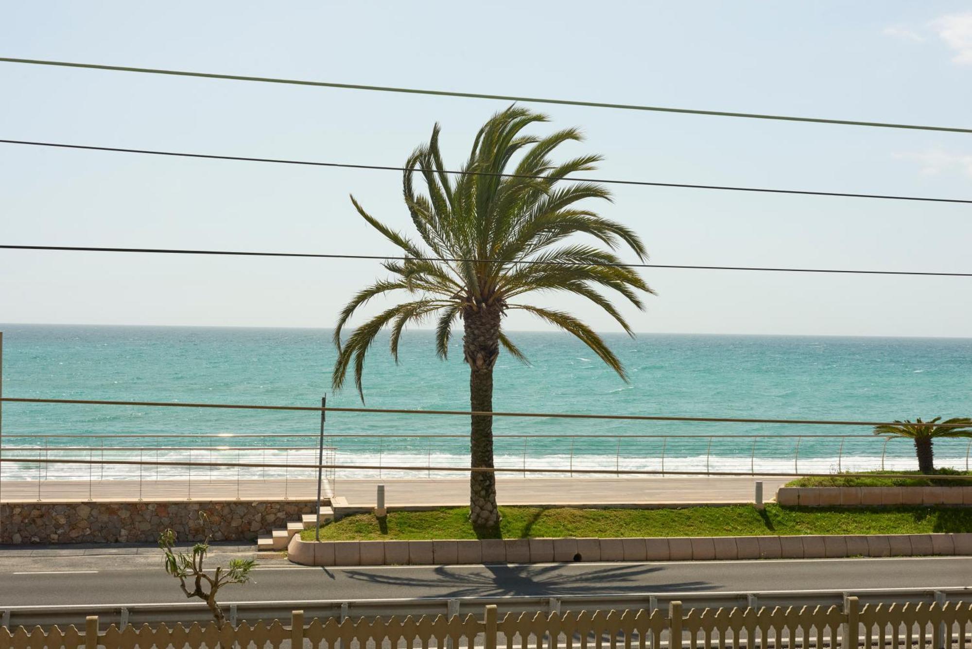 Terrazza Sul Mare A Pietra Ligure Apartment Luaran gambar